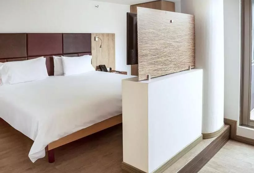 Fotos del hotel Viaggio Teleport City Suites:  15