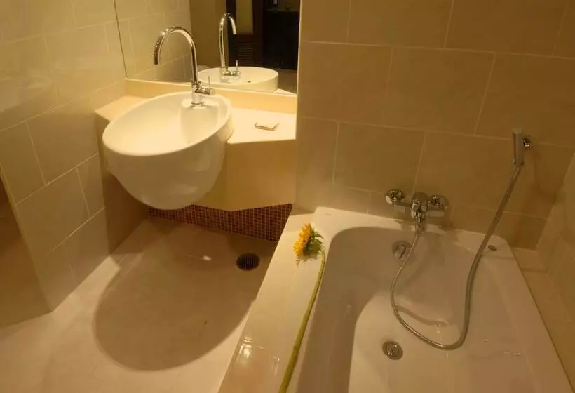 Fotos del hotel Baan Suwantawe:  23