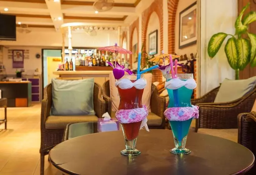 Fotos del hotel Karon Sunshine Guesthouse & Bar:  3