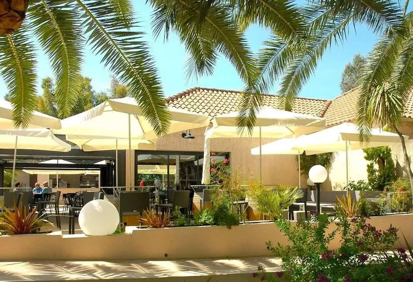 Fotos del hotel Camping La Pinède:  13