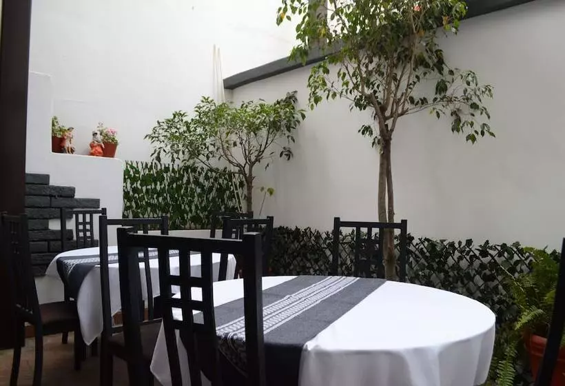 Fotos del hotel Casa De Los Frailes:  2