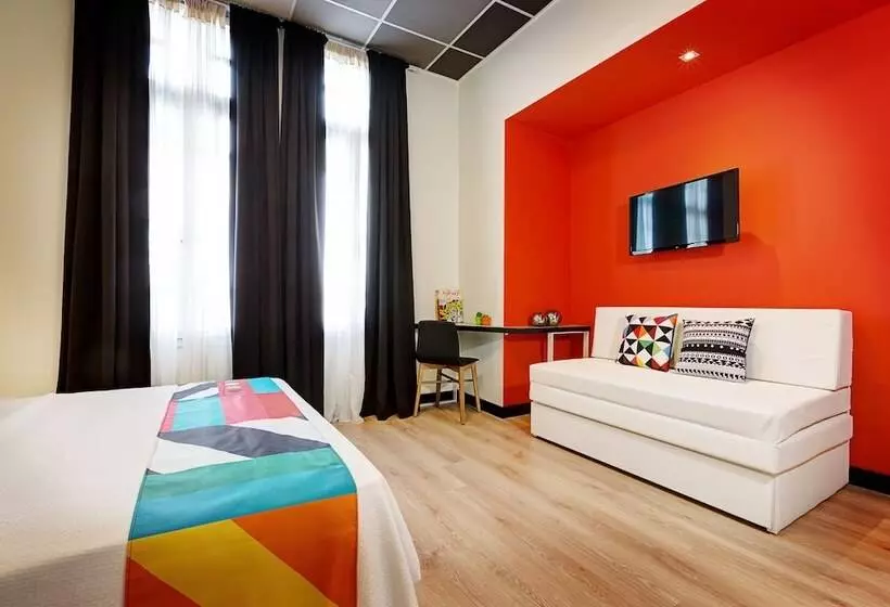 Fotos del hotel Colors Central Ladadika:  13