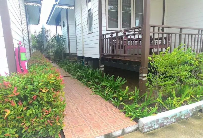 Fotos del hotel Ingfah Villa:  4