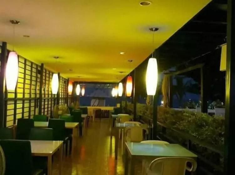 Fotos del hotel Ingfah Villa:  2