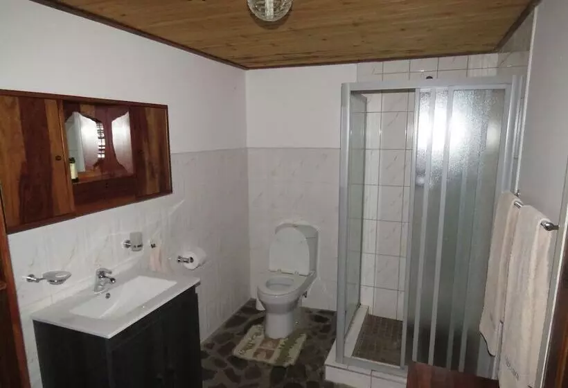 Fotos del hotel Parrot Lodge:  14