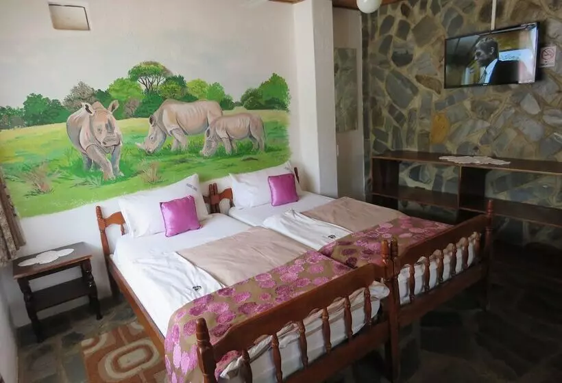 Fotos del hotel Parrot Lodge:  22