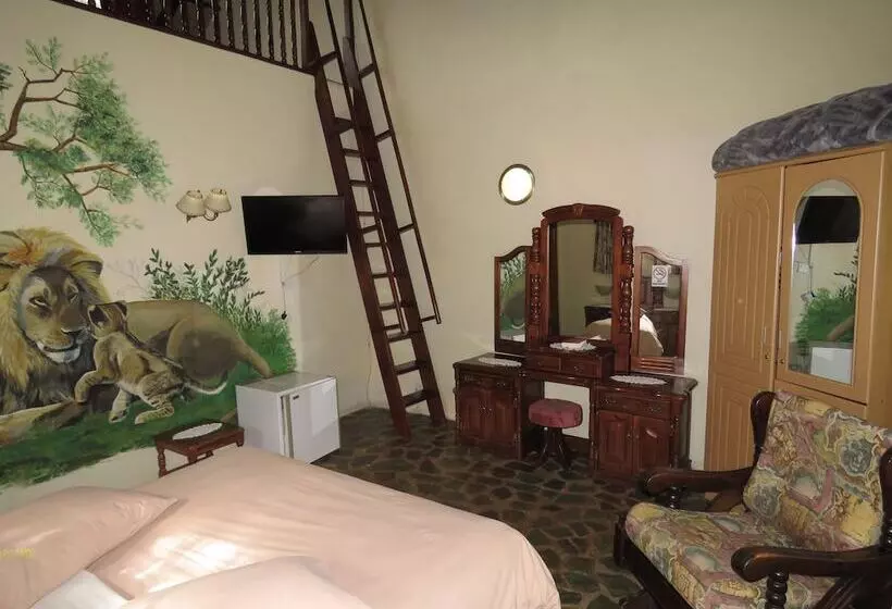 Fotos del hotel Parrot Lodge:  21