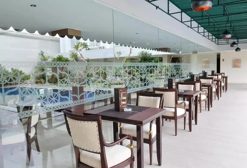 Fotos del hotel Lynn Hotel By Horison:  7