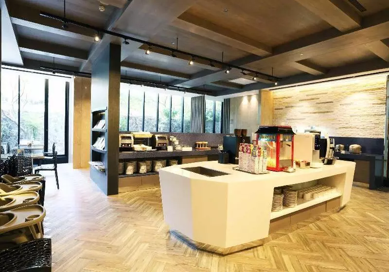 Fotos del hotel Royal Group  Minghua Branch:  6