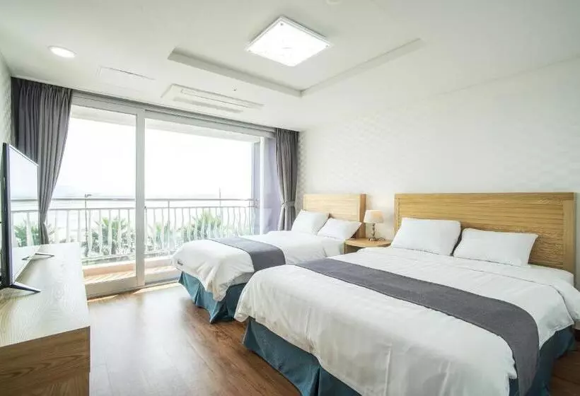 Fotos del hotel Breeze Bay:  24