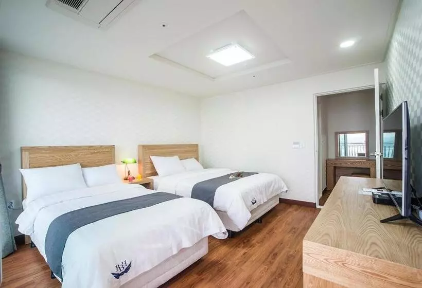 Fotos del hotel Breeze Bay:  21