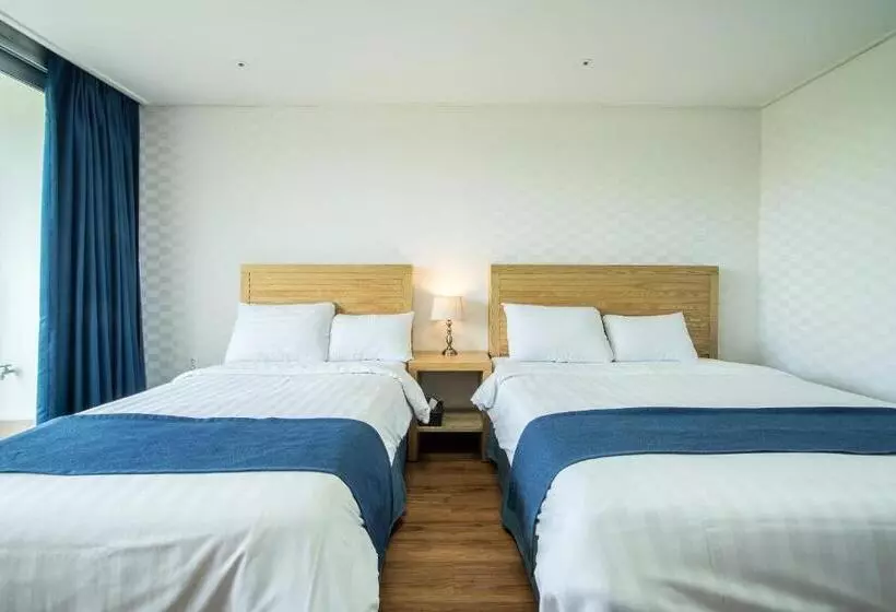 Fotos del hotel Breeze Bay:  7