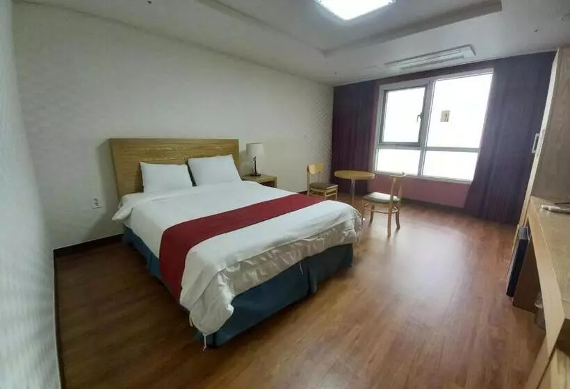 Fotos del hotel Breeze Bay:  3