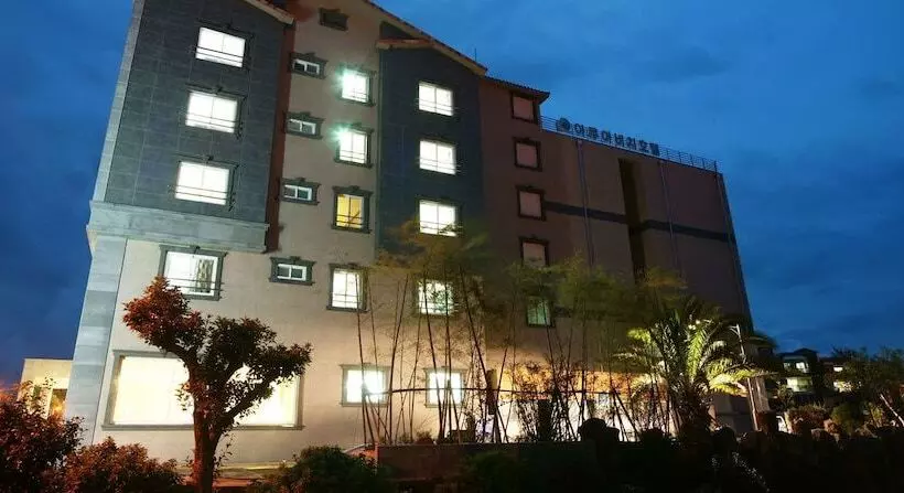 Fotos del hotel Seongsan Aqua Beach:  15