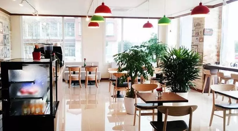 Fotos del hotel Seongsan Aqua Beach:  21