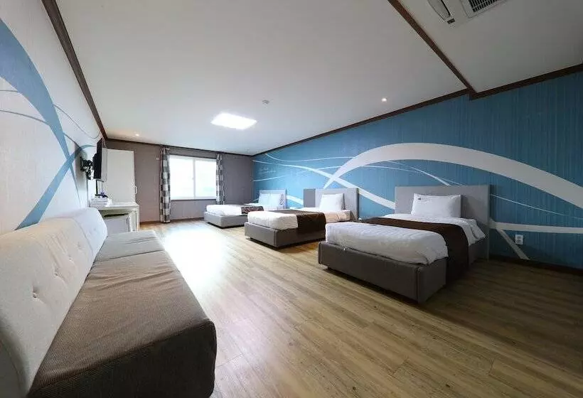 Fotos del hotel Seongsan Aqua Beach:  16