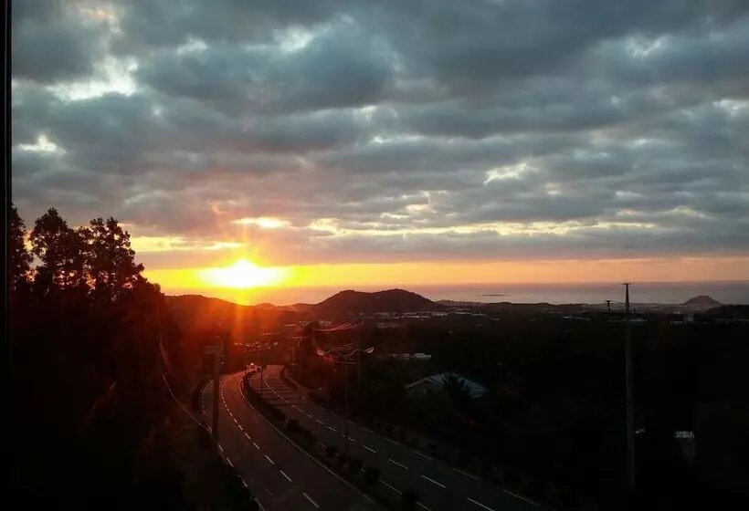 Fotos del hotel Donnaekohill Resort:  13