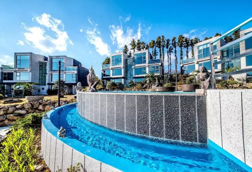 Fotos del hotel Donnaekohill Resort:  9