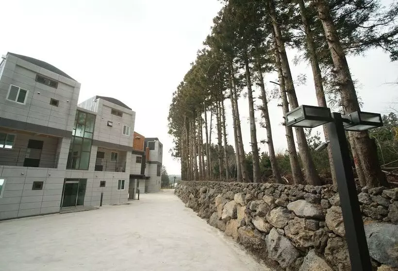 Fotos del hotel Donnaekohill Resort:  24