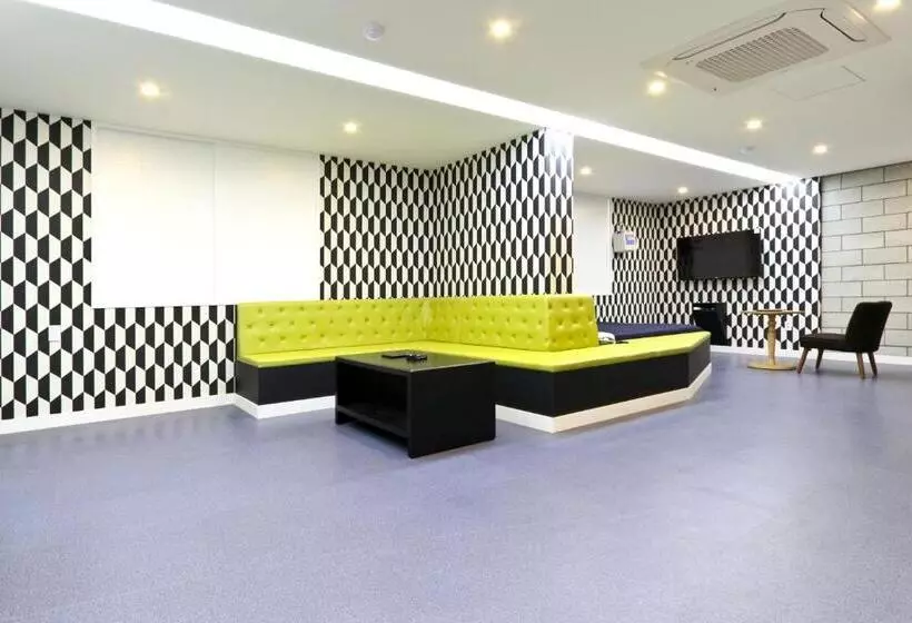 Fotos del hotel Home:  3