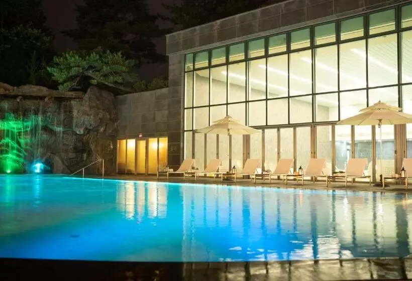 Fotos del hotel The We:  10