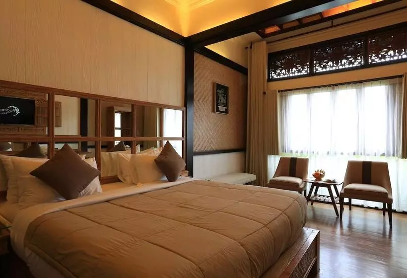 Paditeras Boutique  Seminyak