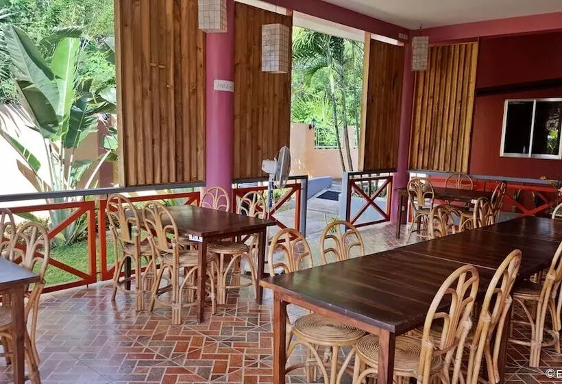 Fotos del hotel Kookaburra Travel Lodge:  11