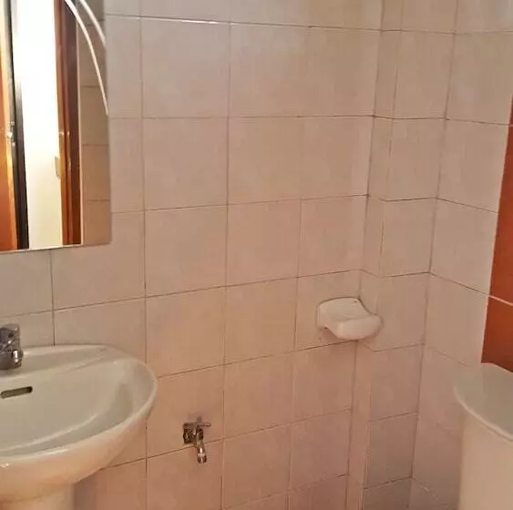 Fotos del hotel Kookaburra Travel Lodge:  4