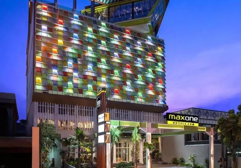 Maxonehotels.com At Tidar