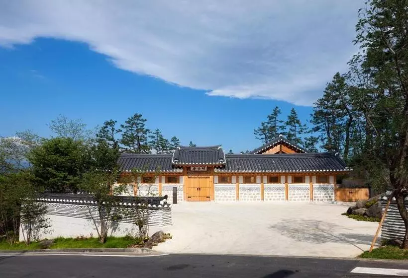 Fotos del hotel Seamarq:  15