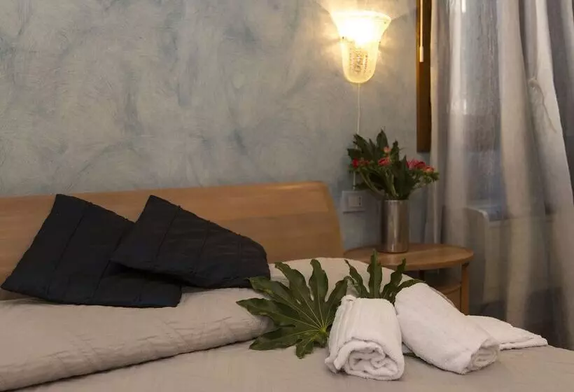 Fotos del hotel Taverna San Lio:  7