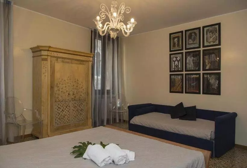 Fotos del hotel Taverna San Lio:  23