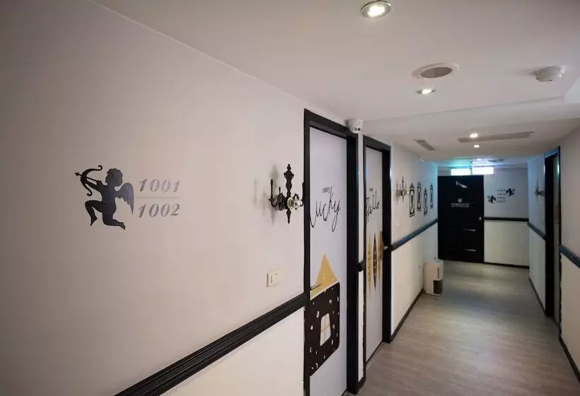 Fotos del hotel Hooray Boutique:  3