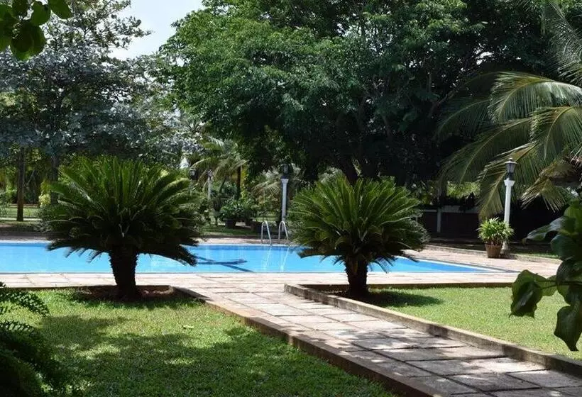 Fotos del hotel Lagoon Paradise:  2