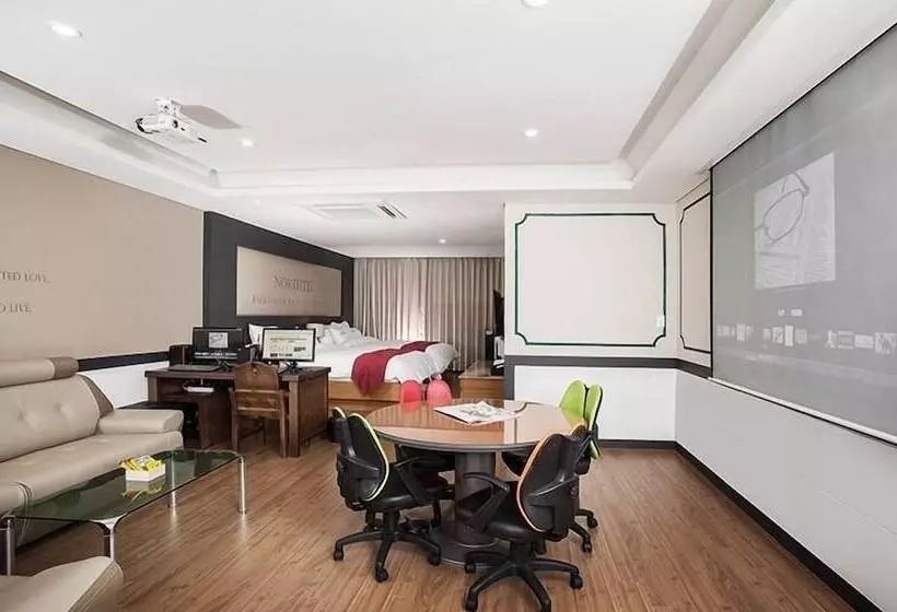 Fotos del hotel Northtel:  5
