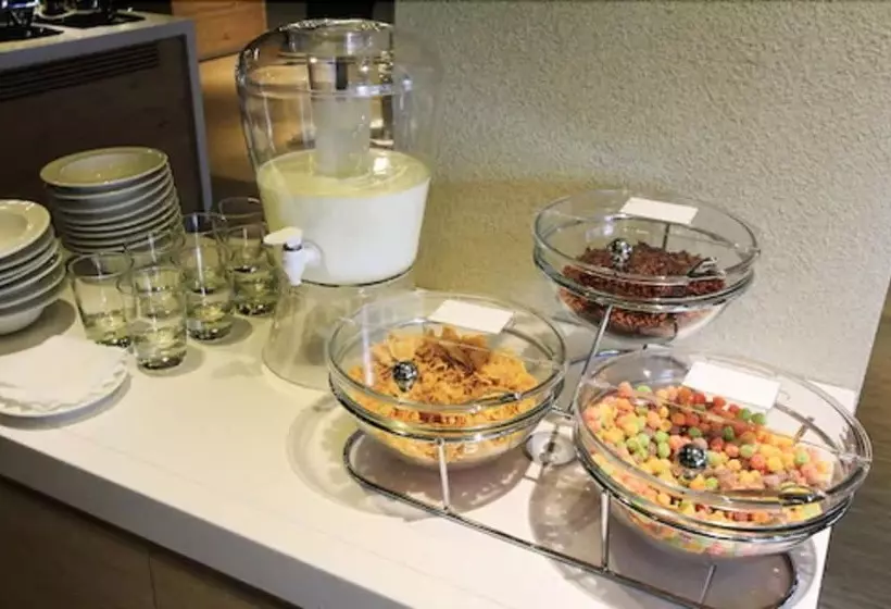 Fotos del hotel The Tree House:  24