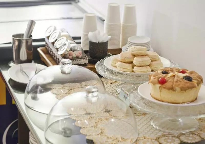 Fotos del hotel Just Enjoy Business:  4