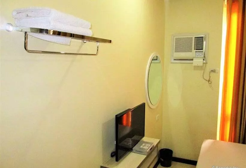 Fotos del hotel Marianne Suites:  7