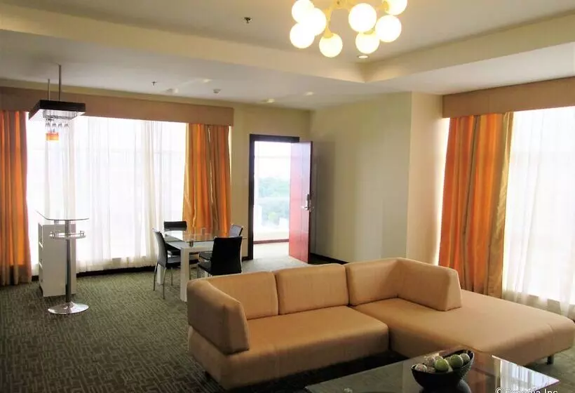 Fotos del hotel Marianne Suites:  11