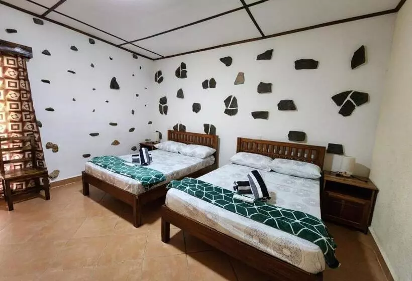 Fotos del hotel Tiptop Hotel, Resto And Delishop:  25