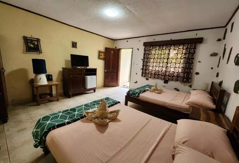 Fotos del hotel Tiptop Hotel, Resto And Delishop:  21