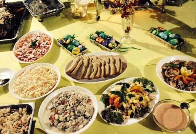 Fotos del hotel Tiptop Hotel, Resto And Delishop:  4