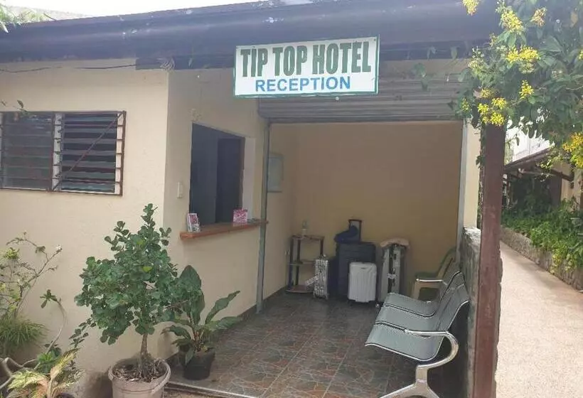 Tiptop Hotel, Resto And Delishop