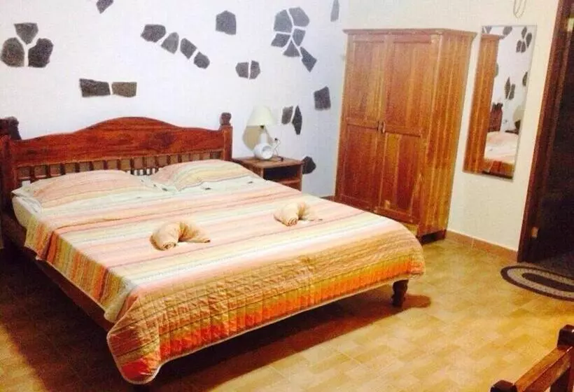 Fotos del hotel Tiptop Hotel, Resto And Delishop:  18