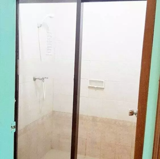 Fotos del hotel Pondok Asri Family Guest House:  13