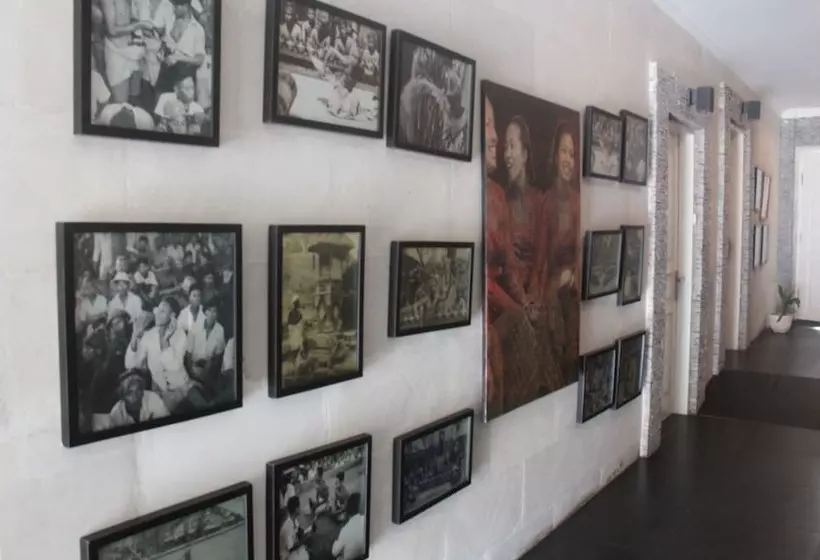 Fotos del hotel Scallywags Resort:  8