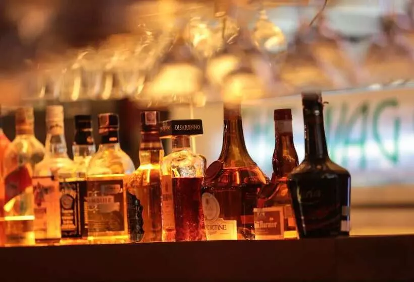 Fotos del hotel Scallywags Resort:  12