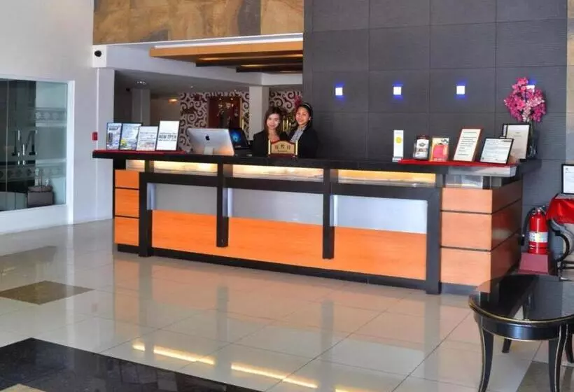Fotos del hotel Subic Bay Venezia:  3
