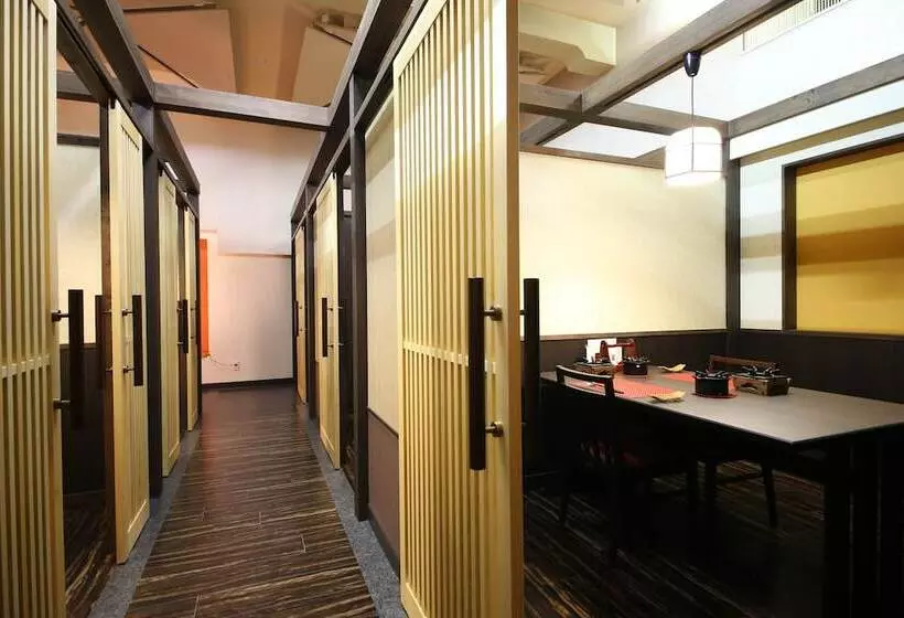 Fotos del hotel Yorozuya:  8