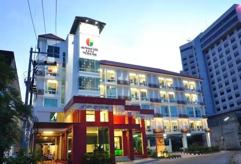 The Color Hotel Hat Yai